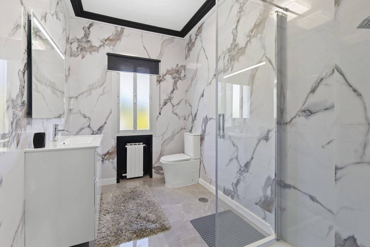 Huis te koop in Estepona | 5 slaapkamers H5315593