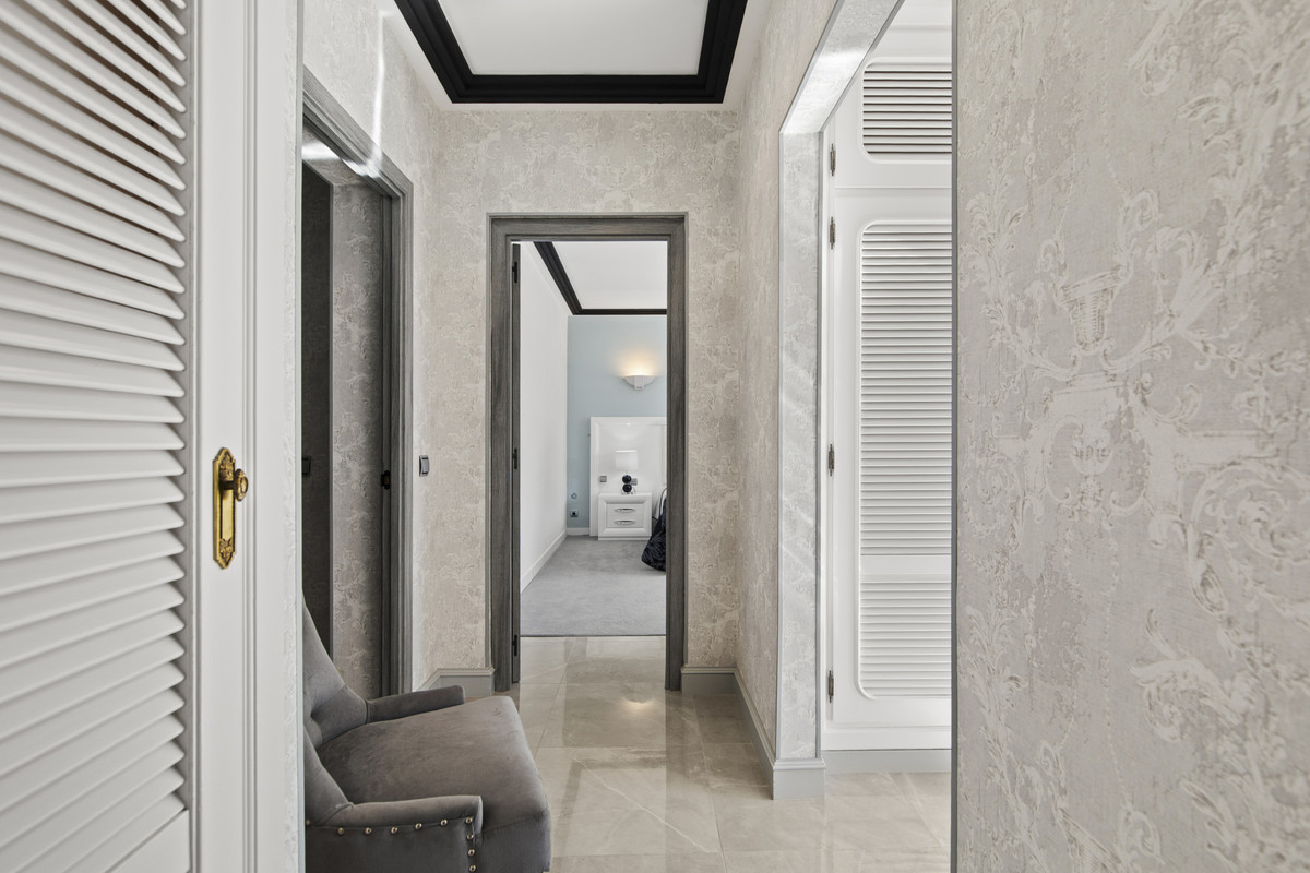 Huis te koop in Estepona | 5 slaapkamers H5315593