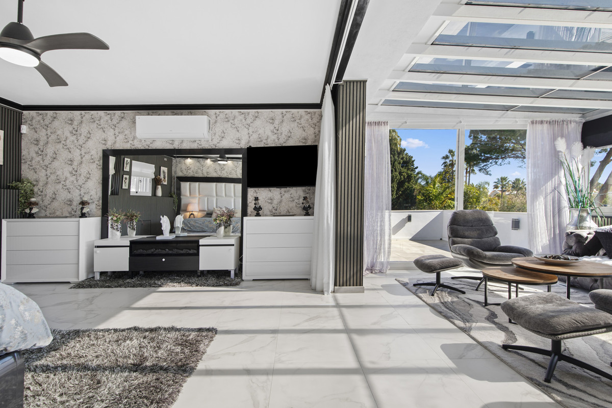 Huis te koop in Estepona | 5 slaapkamers H5315593