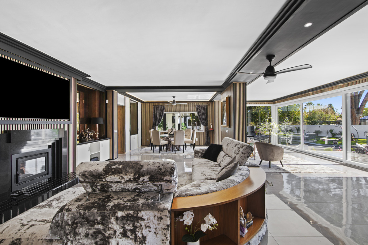 Huis te koop in Estepona | 5 slaapkamers H5315593