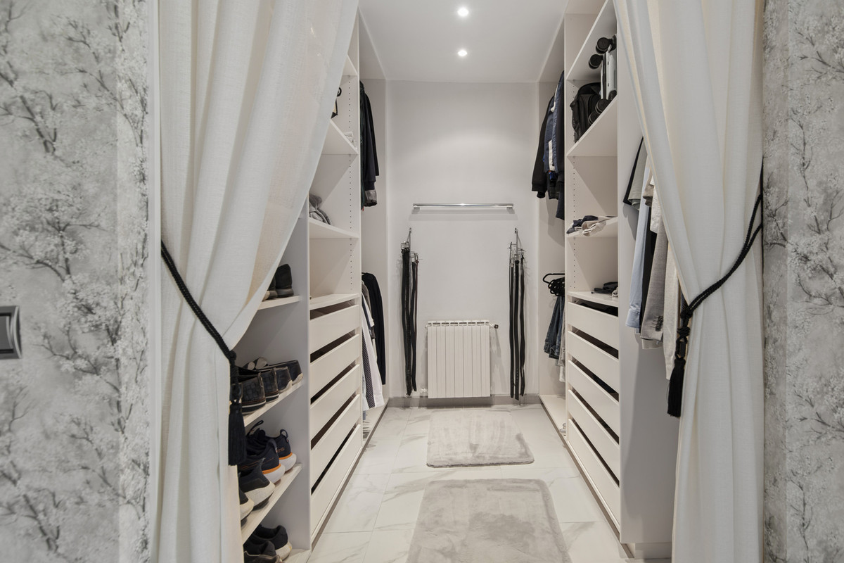 Huis te koop in Estepona | 5 slaapkamers H5315593