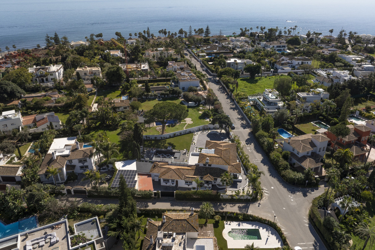 Huis te koop in Estepona | 5 slaapkamers H5315593