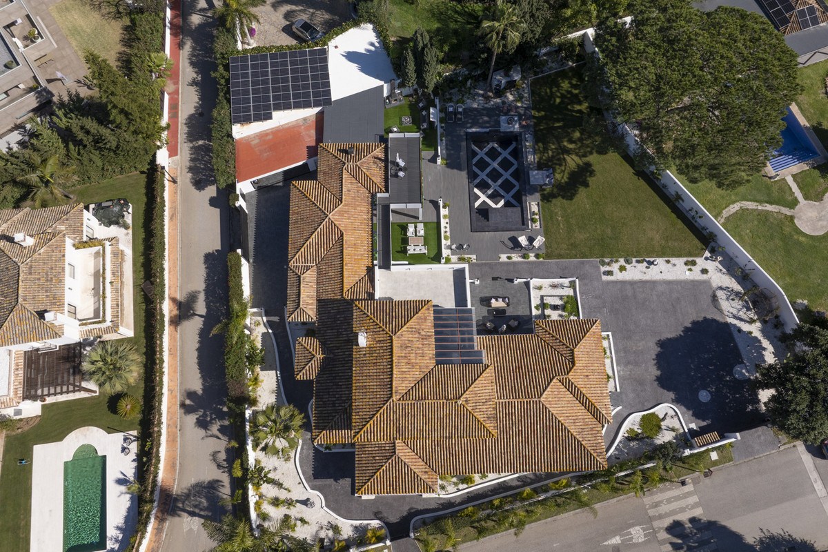 Huis te koop in Estepona | 5 slaapkamers H5315593