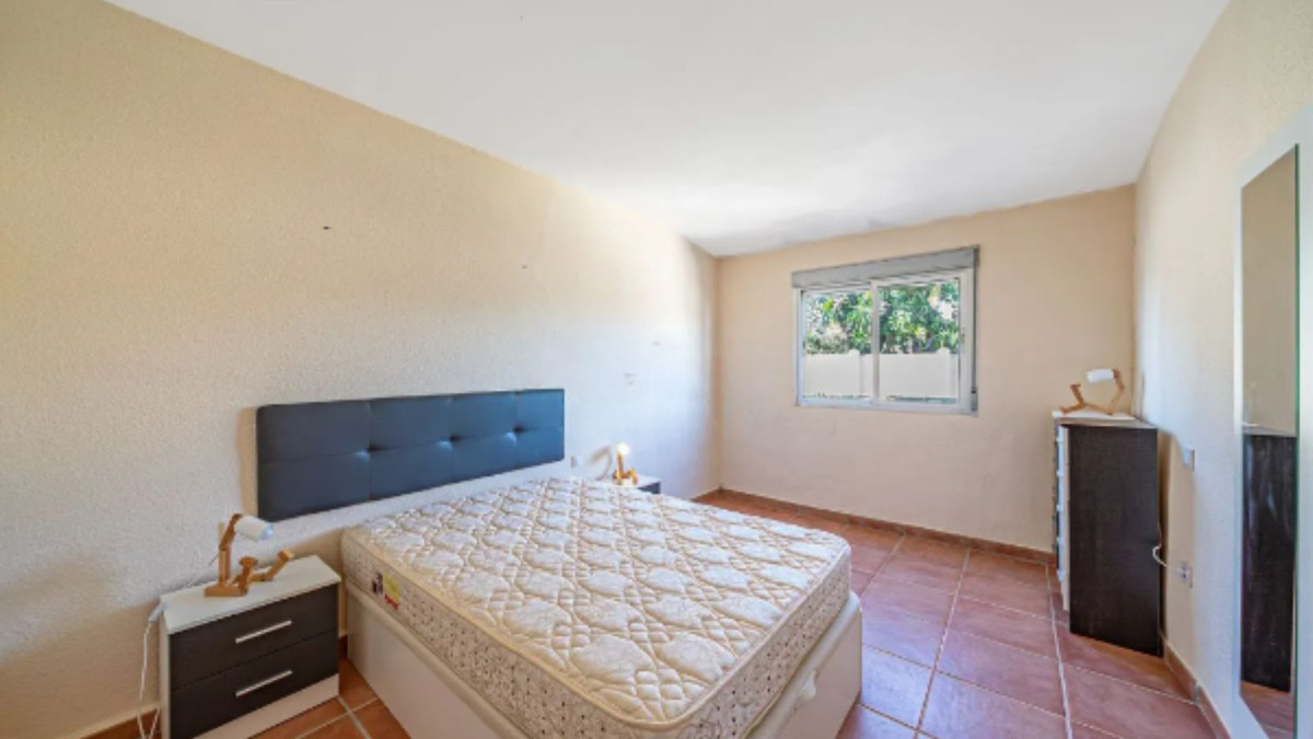 Huis te koop in Estepona | 3 slaapkamers H5316226