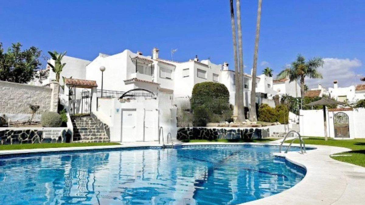 Huis te koop in Estepona | 3 slaapkamers H5316235