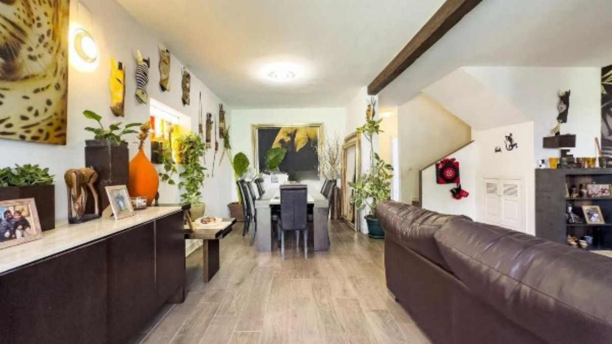 Huis te koop in Estepona | 3 slaapkamers H5316235