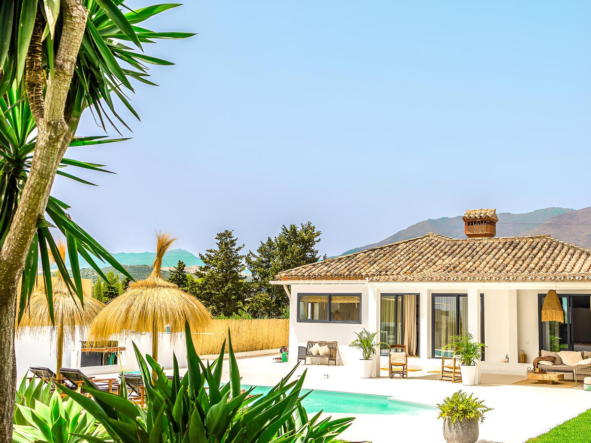 Huis te koop in Estepona | 3 slaapkamers H5317312