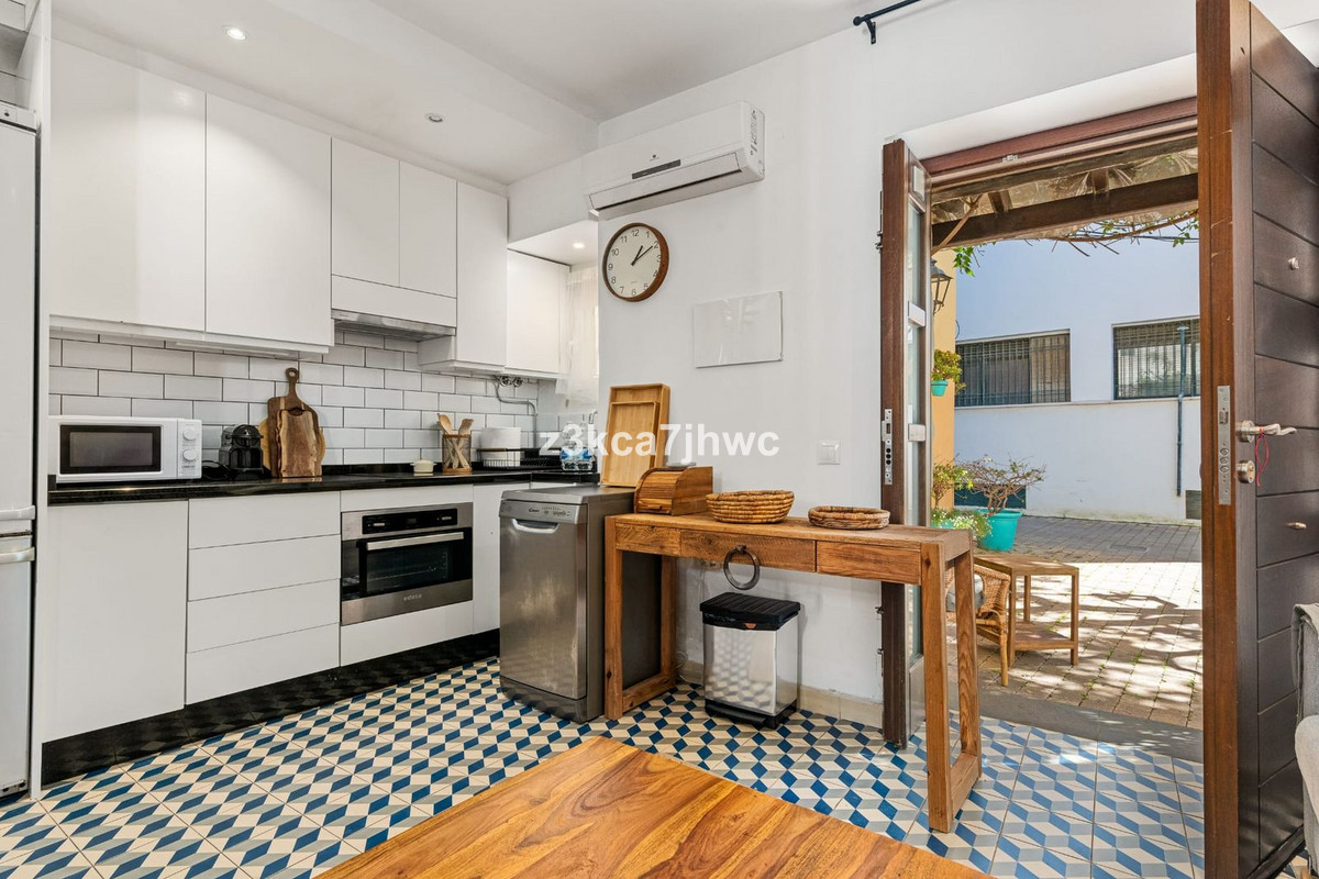 Huis te koop in Estepona | 2 slaapkamers H5318137