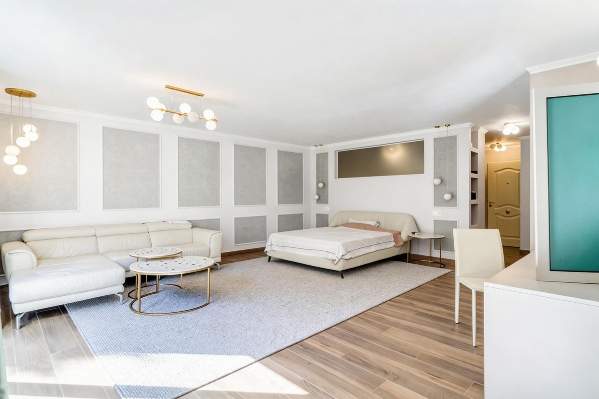 Huis te koop in Estepona | 5 slaapkamers H5318464