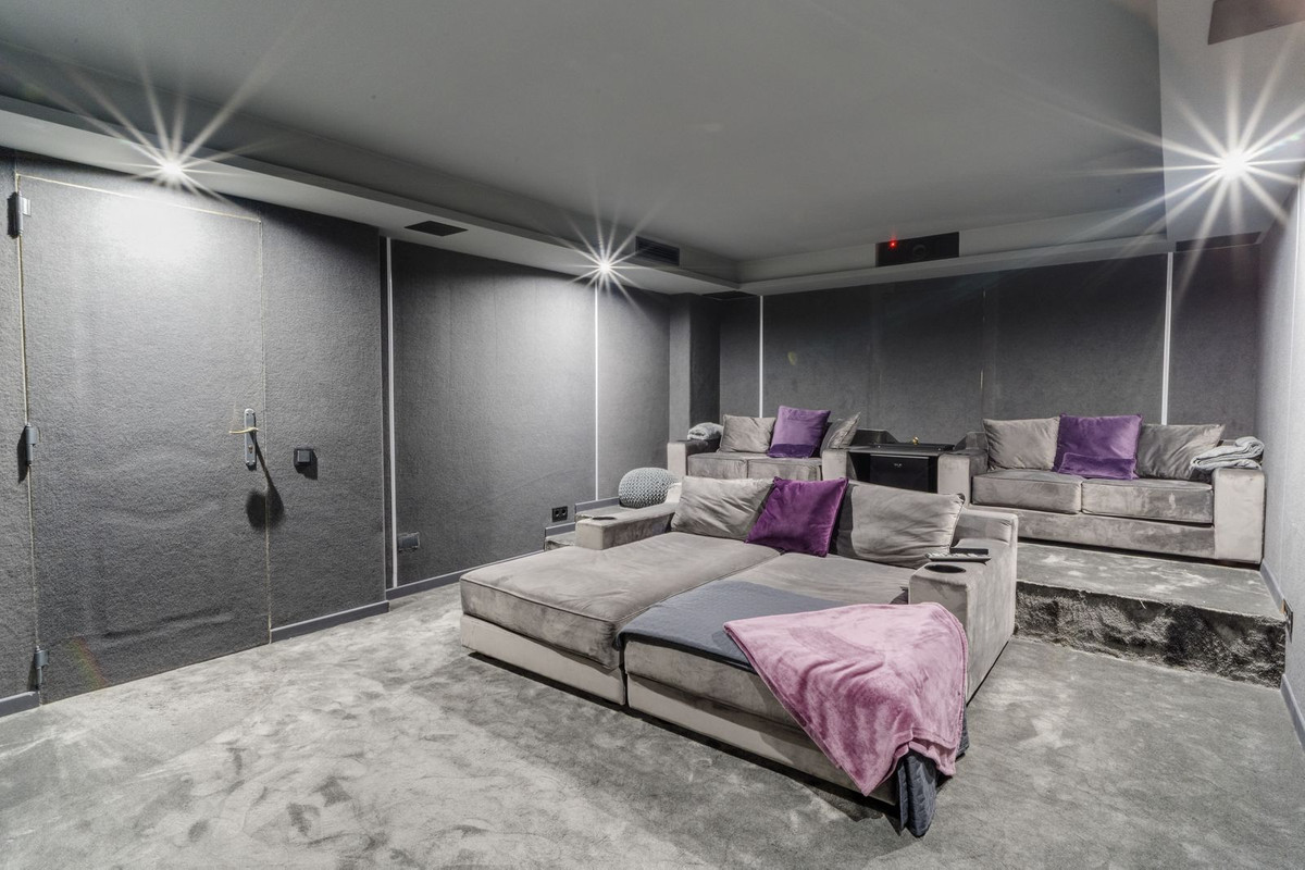 Huis te koop in Estepona | 5 slaapkamers H5318464