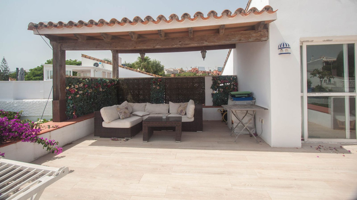 Huis te koop in Estepona | 3 slaapkamers H5320834