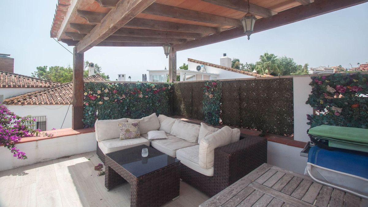 Huis te koop in Estepona | 3 slaapkamers H5320834