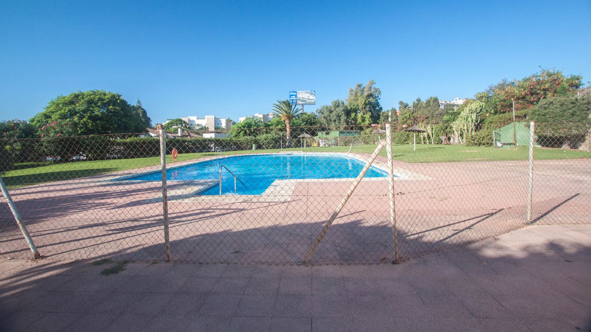 Huis te koop in Estepona | 3 slaapkamers H5320834
