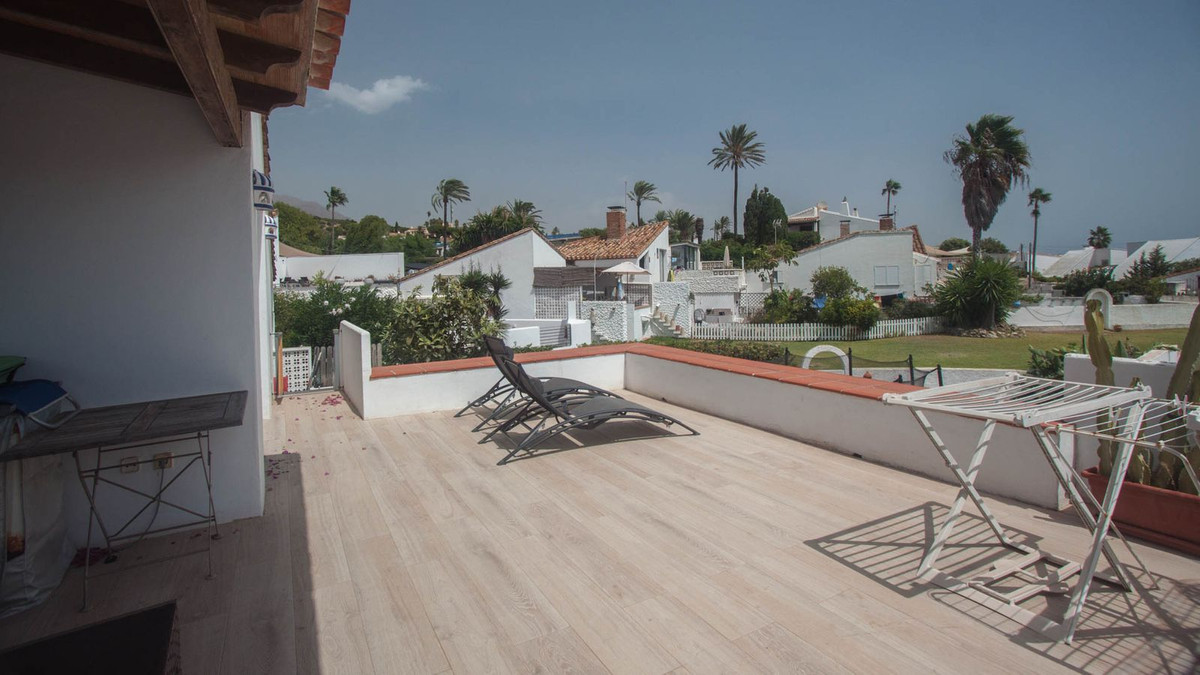 Huis te koop in Estepona | 3 slaapkamers H5320834