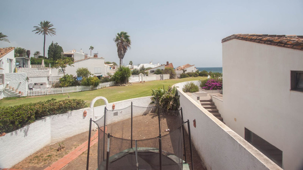 Huis te koop in Estepona | 3 slaapkamers H5320834