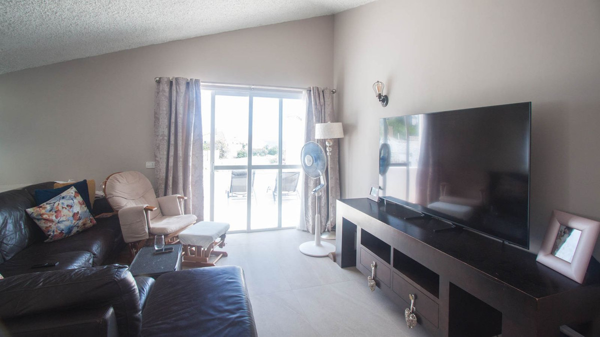 Huis te koop in Estepona | 3 slaapkamers H5320834