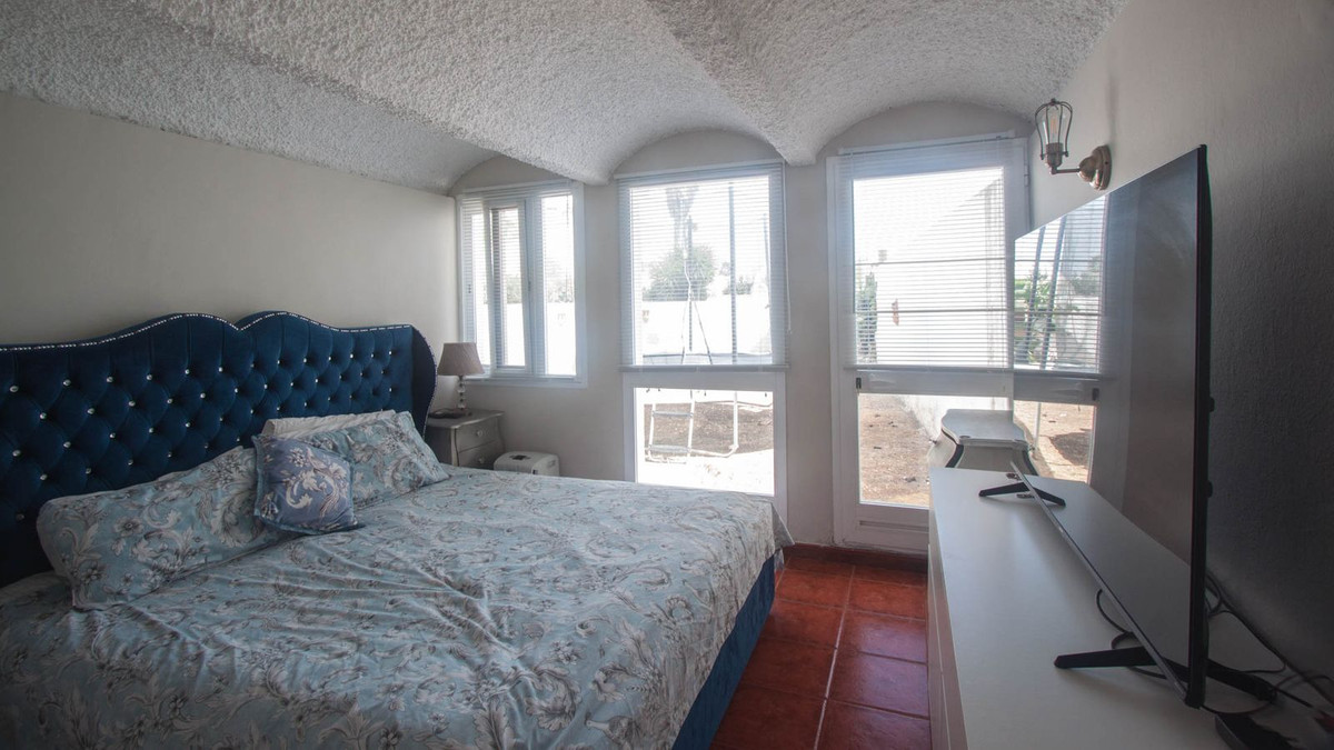 Huis te koop in Estepona | 3 slaapkamers H5320834