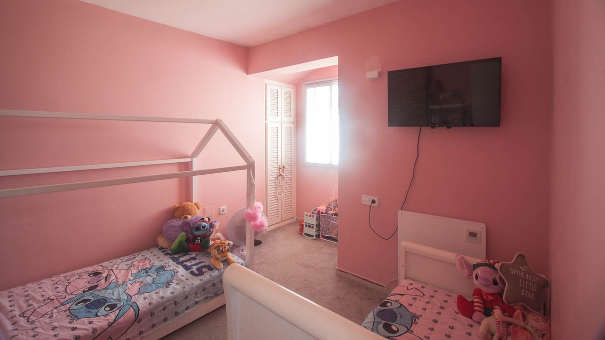 Huis te koop in Estepona | 3 slaapkamers H5320834