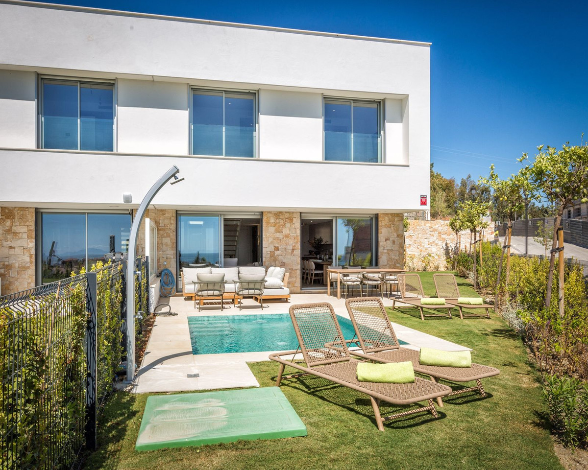Huis te koop in Estepona | 4 slaapkamers H5321200