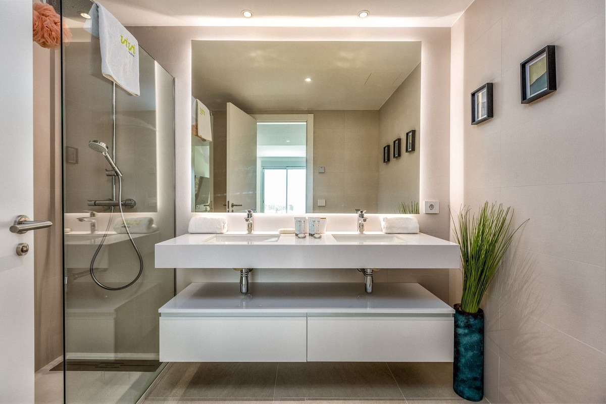 Huis te koop in Estepona | 4 slaapkamers H5321200