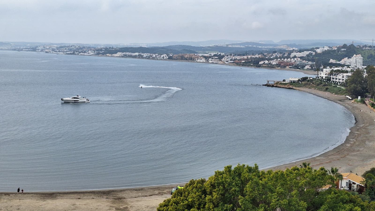 Huis te koop in Estepona | 3 slaapkamers H5322181