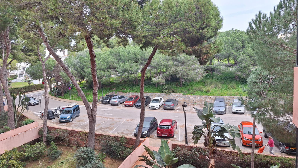 Huis te koop in Estepona | 3 slaapkamers H5322181