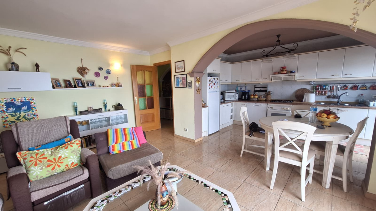 Huis te koop in Estepona | 3 slaapkamers H5322181