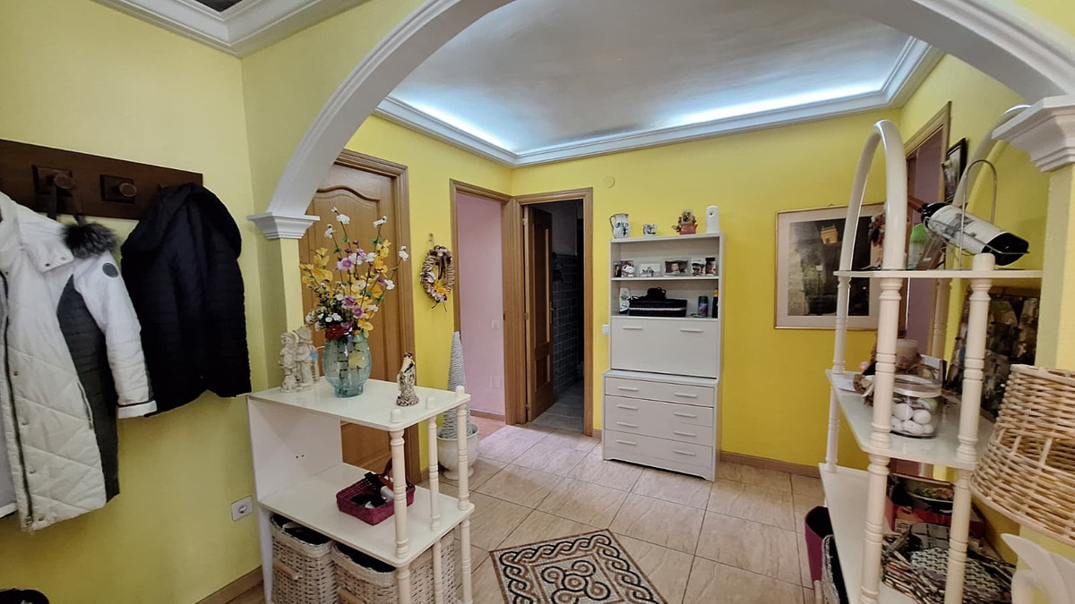 Huis te koop in Estepona | 3 slaapkamers H5322181