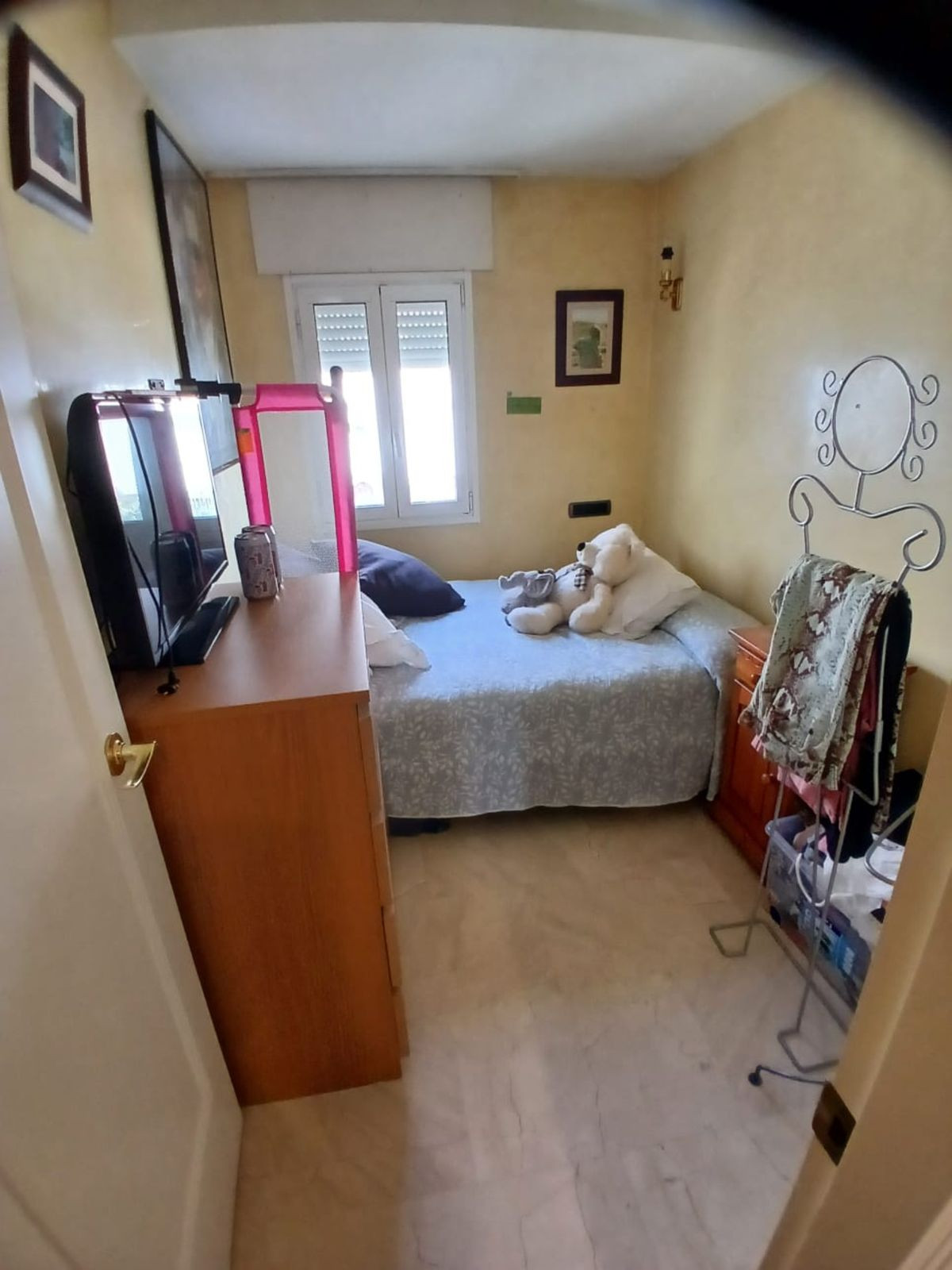 Huis te koop in Estepona | 3 slaapkamers H5322487