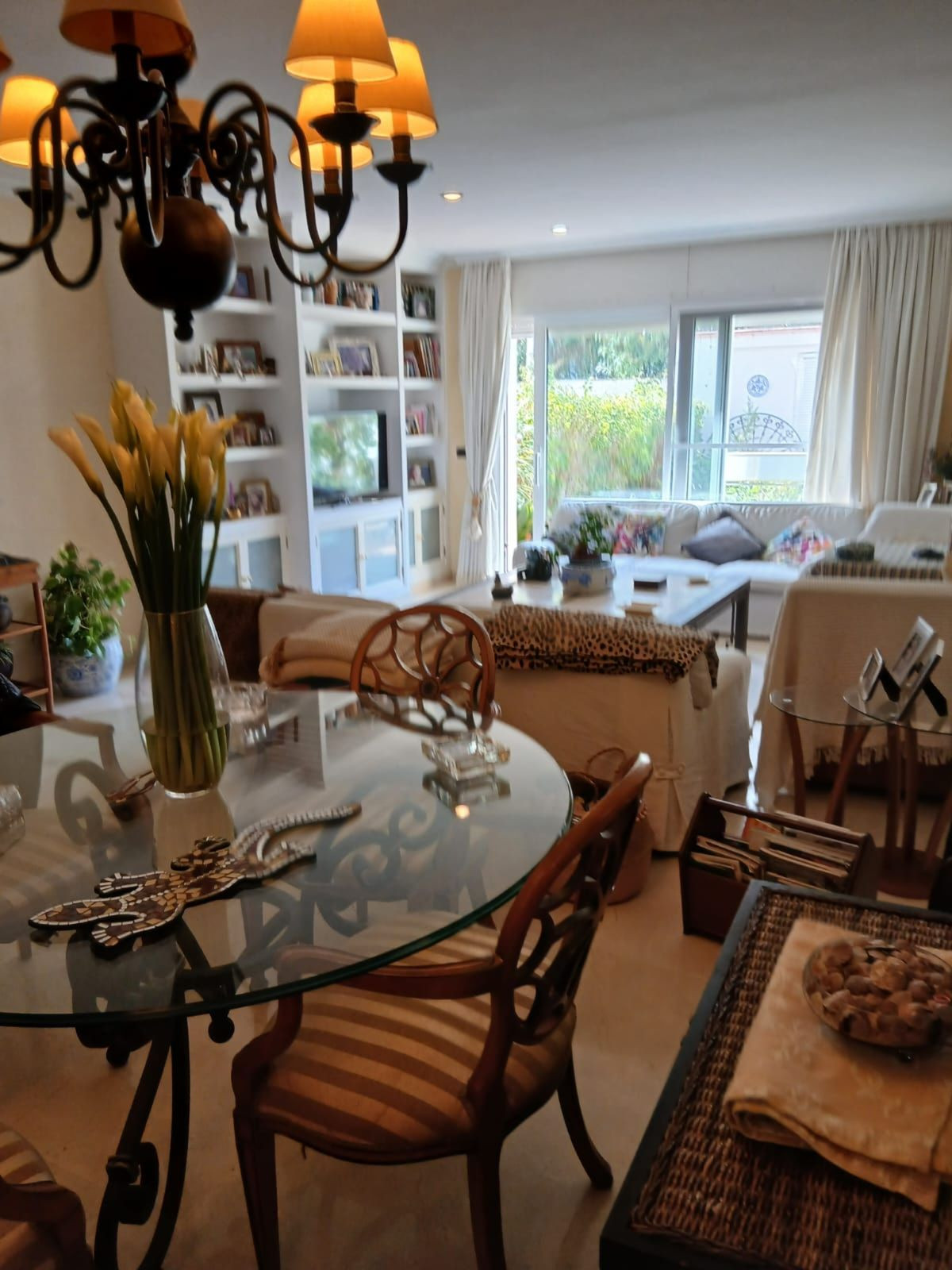 Huis te koop in Estepona | 3 slaapkamers H5322487