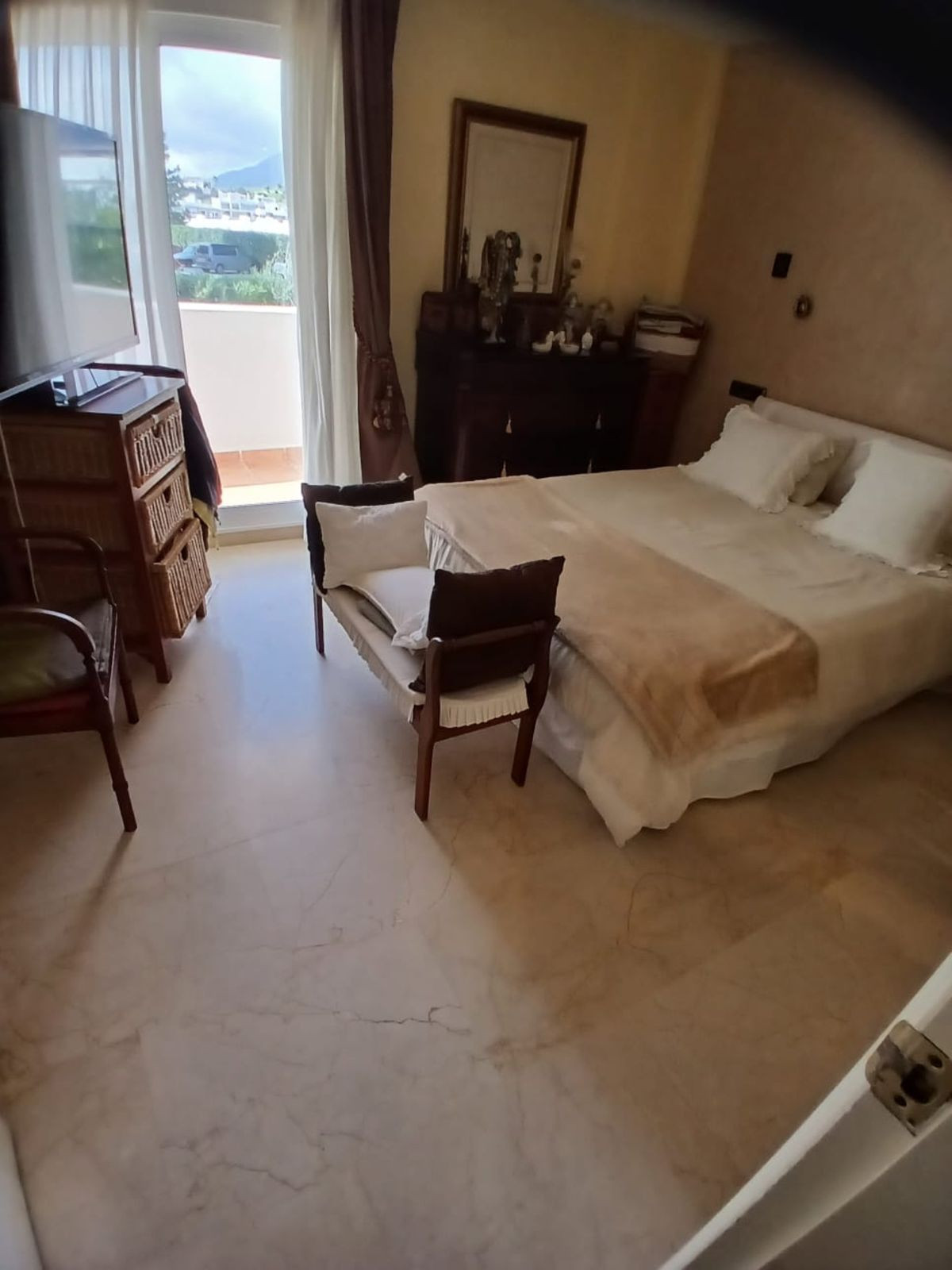 Huis te koop in Estepona | 3 slaapkamers H5322487
