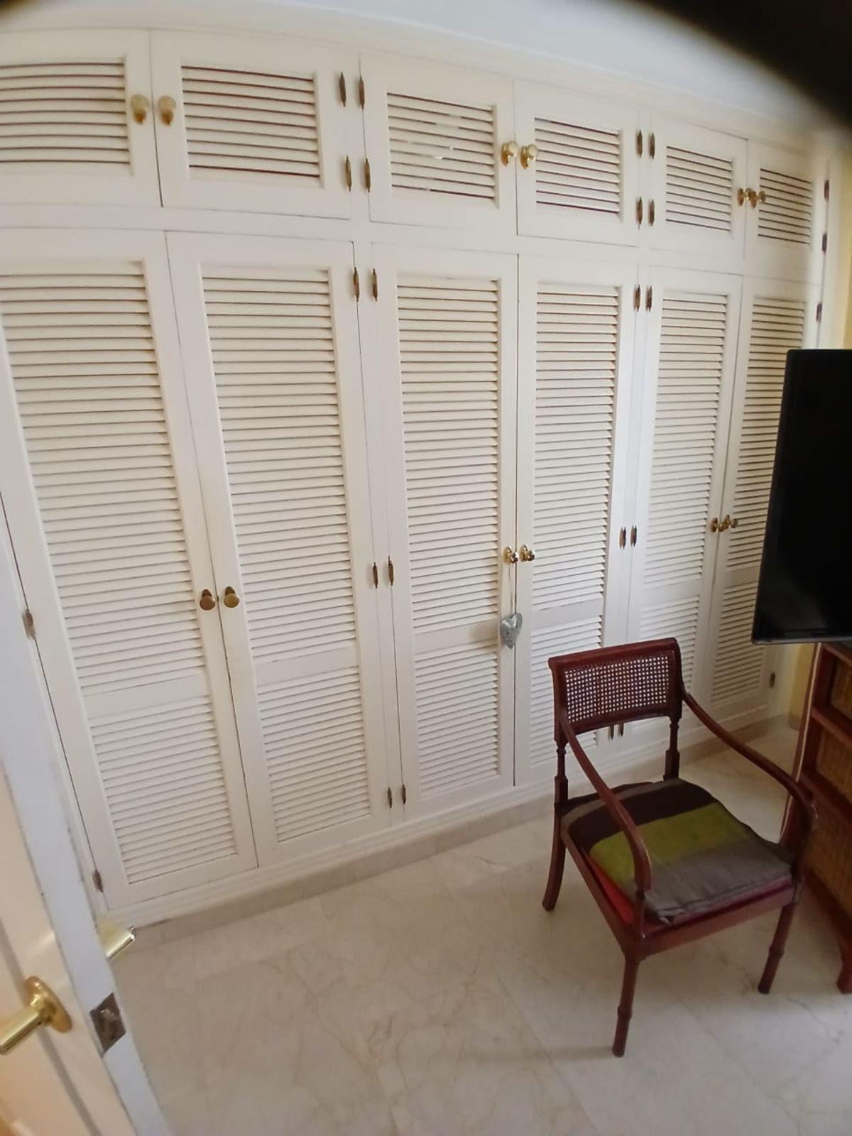 Huis te koop in Estepona | 3 slaapkamers H5322487