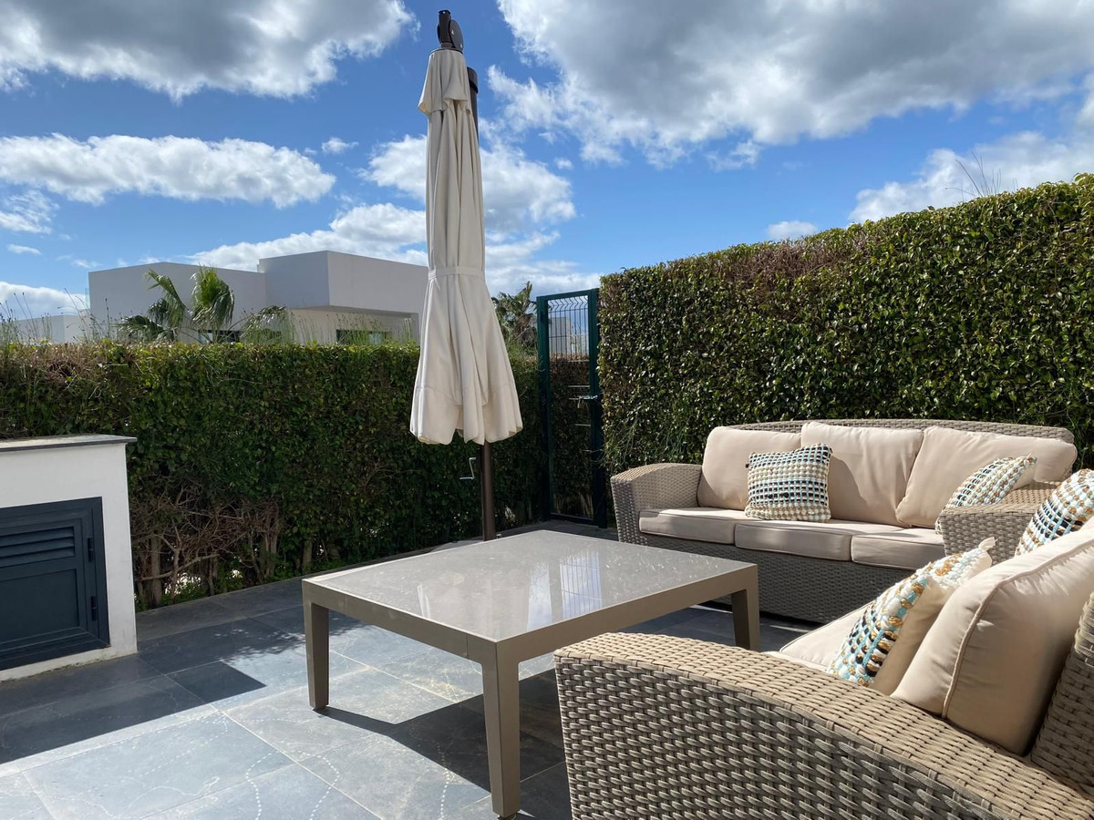 Huis te koop in Estepona | 3 slaapkamers H5322658