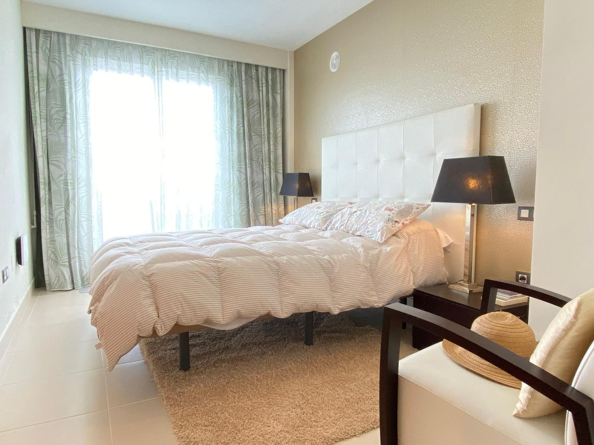 Huis te koop in Estepona | 3 slaapkamers H5322658