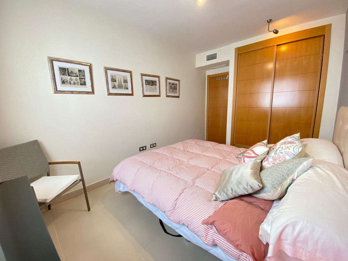 Huis te koop in Estepona | 3 slaapkamers H5322658