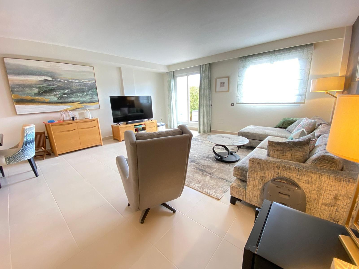 Huis te koop in Estepona | 3 slaapkamers H5322658