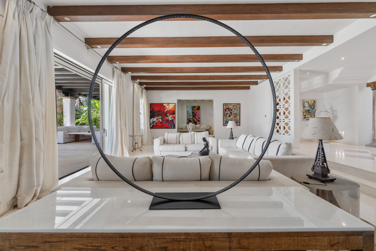 Huis te koop in Estepona | 9 slaapkamers H5322793