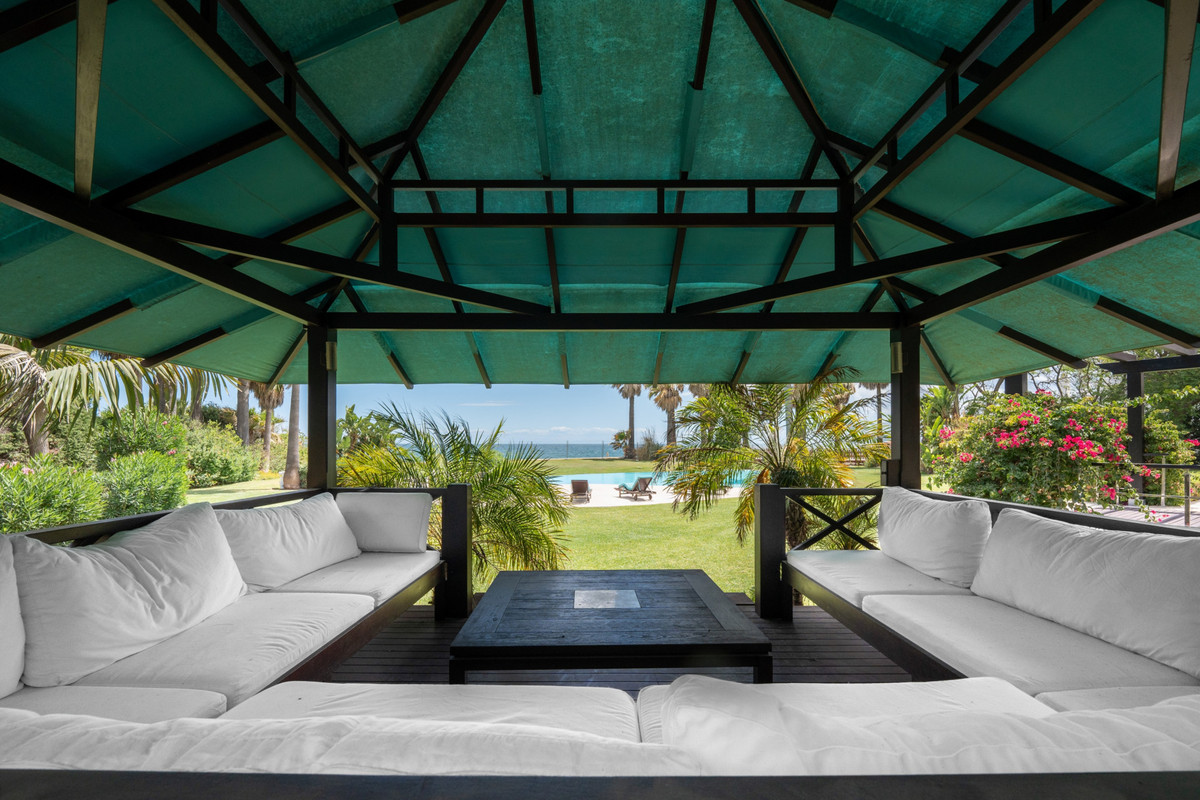 Huis te koop in Estepona | 9 slaapkamers H5322793