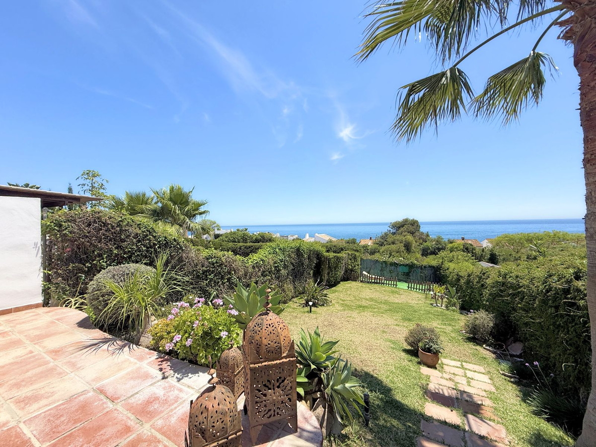Huis te koop in Estepona | 3 slaapkamers H5324365