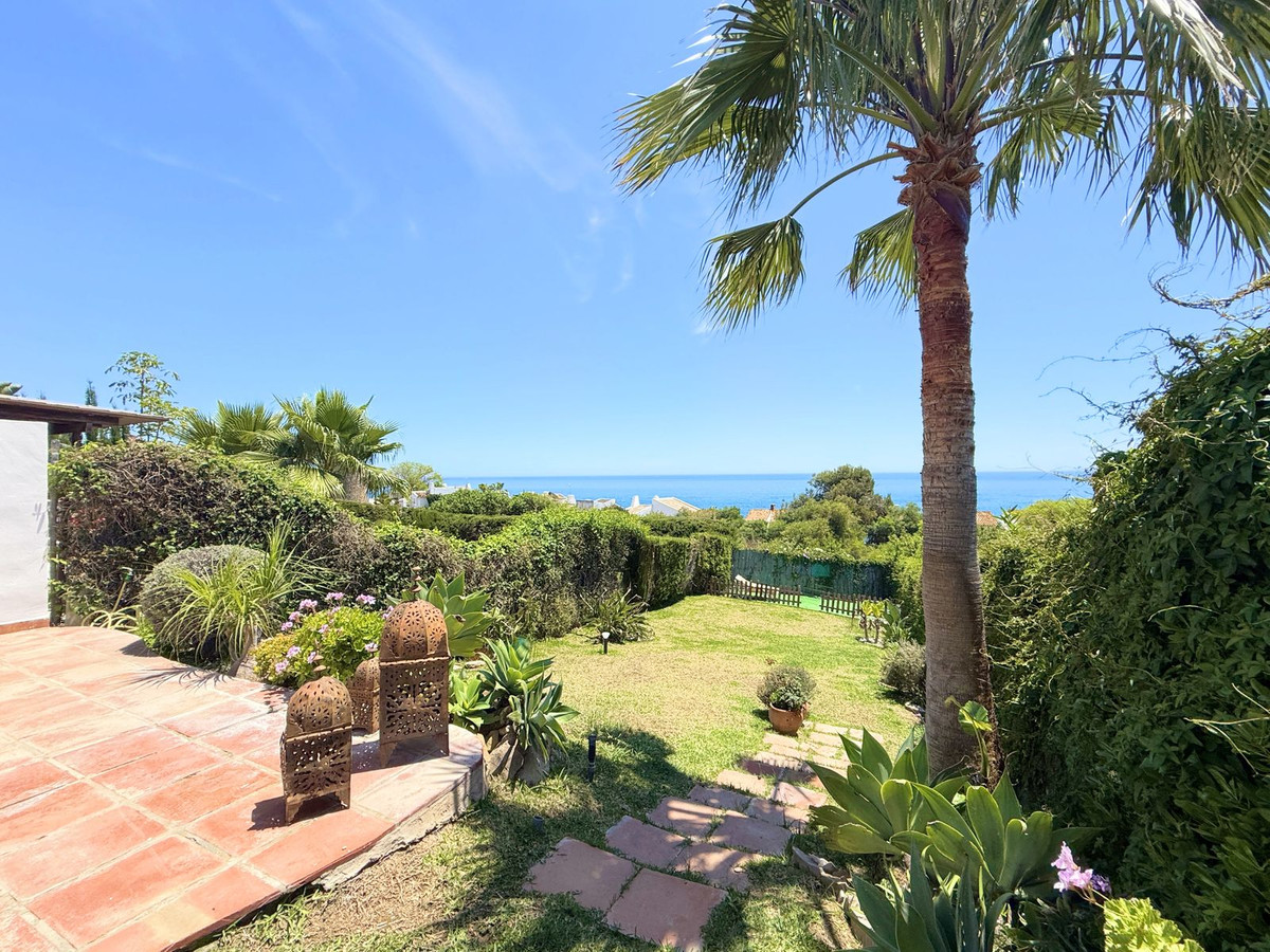 Huis te koop in Estepona | 3 slaapkamers H5324365