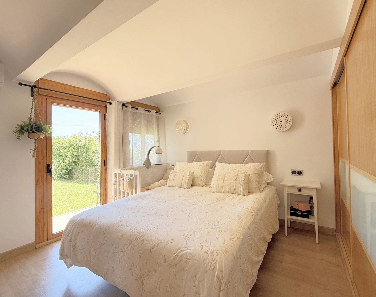 Huis te koop in Estepona | 3 slaapkamers H5324365