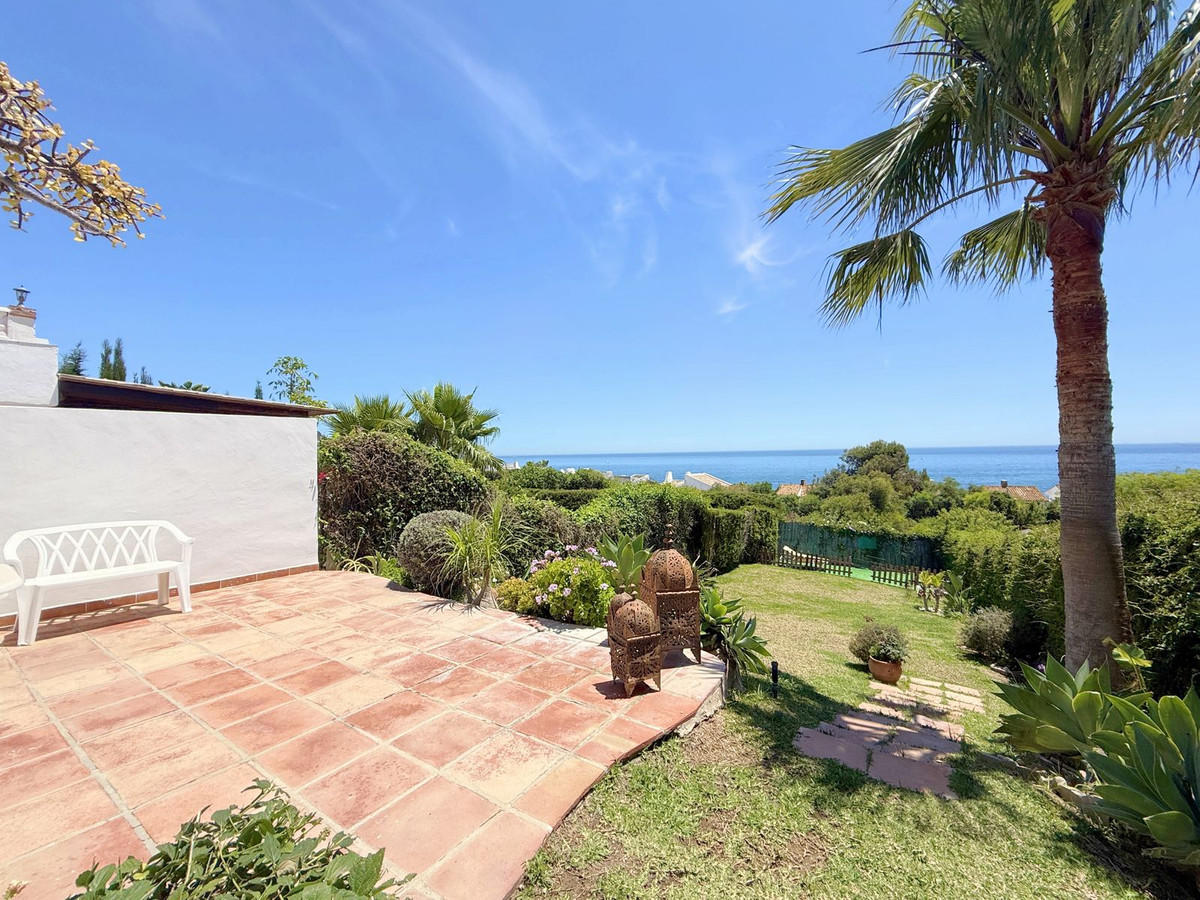 Huis te koop in Estepona | 3 slaapkamers H5324365
