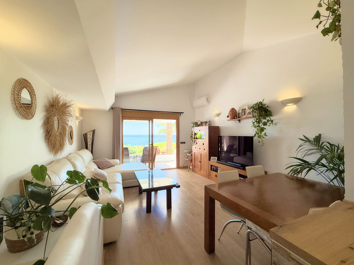 Huis te koop in Estepona | 3 slaapkamers H5324365