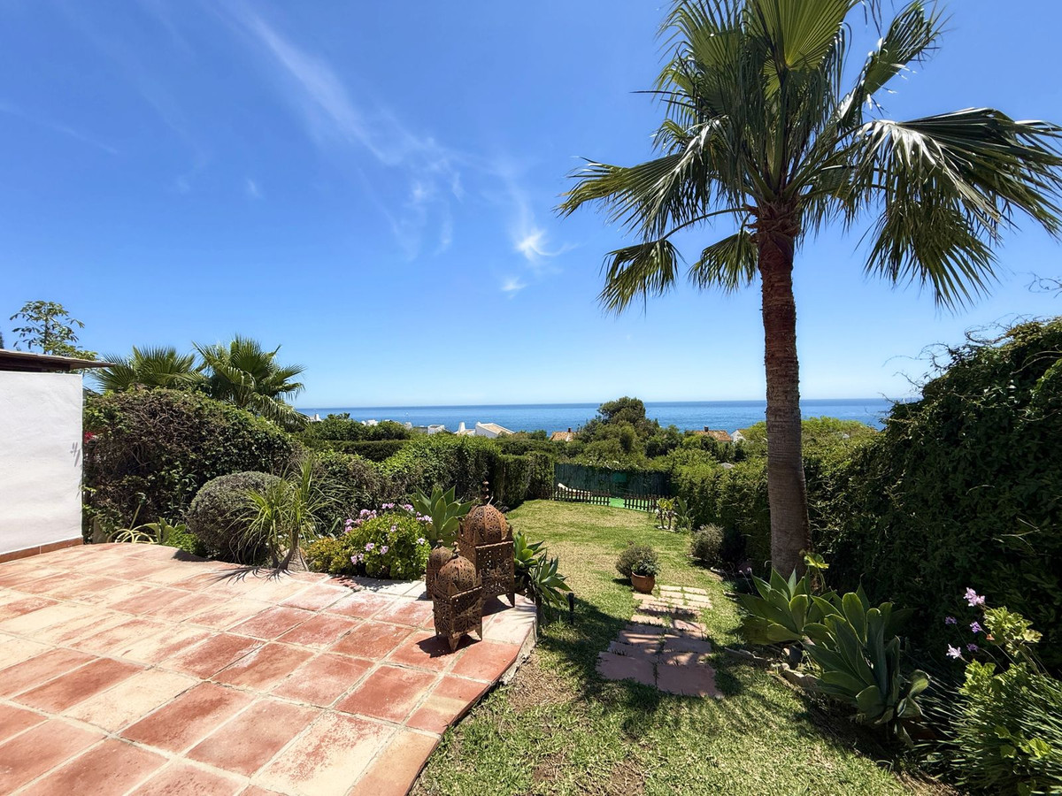 Huis te koop in Estepona | 3 slaapkamers H5324365