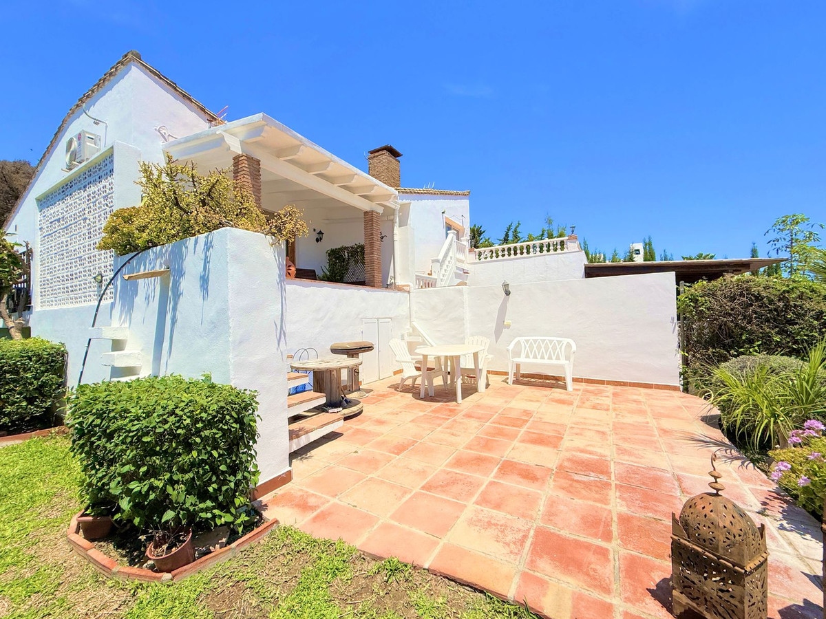 Huis te koop in Estepona | 3 slaapkamers H5324365