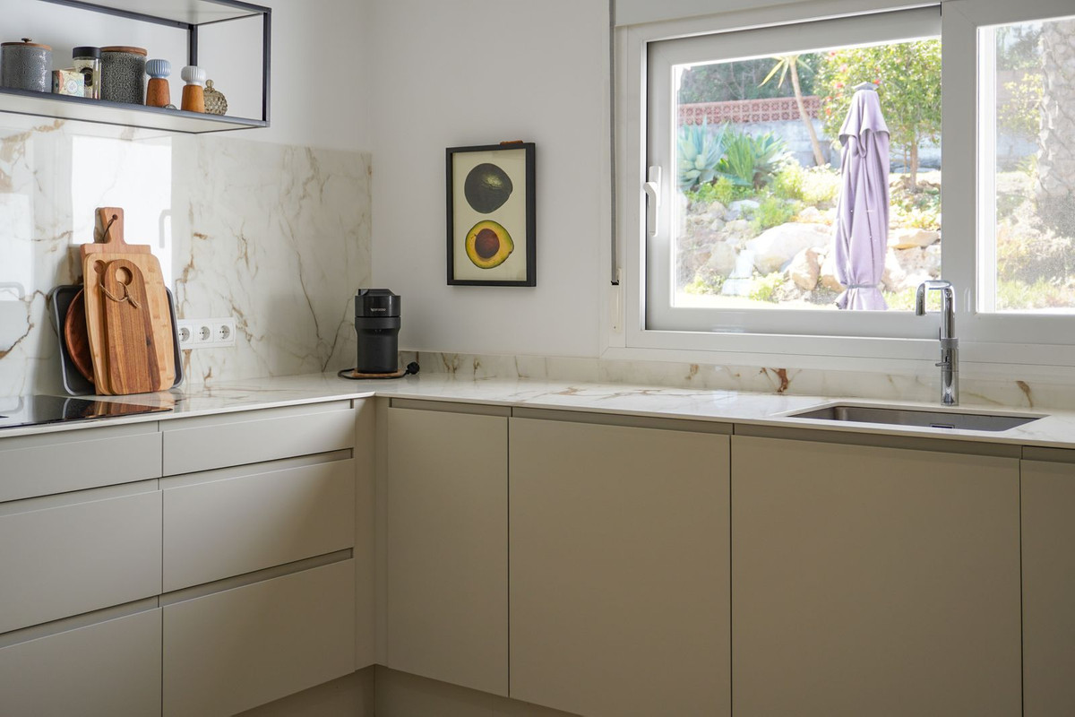 Huis te koop in Estepona | 4 slaapkamers H5327560