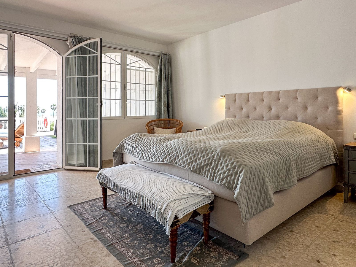 Huis te koop in Estepona | 4 slaapkamers H5327560