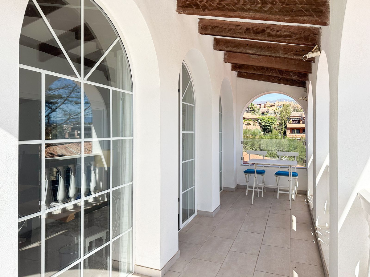 Huis te koop in Estepona | 4 slaapkamers H5327560