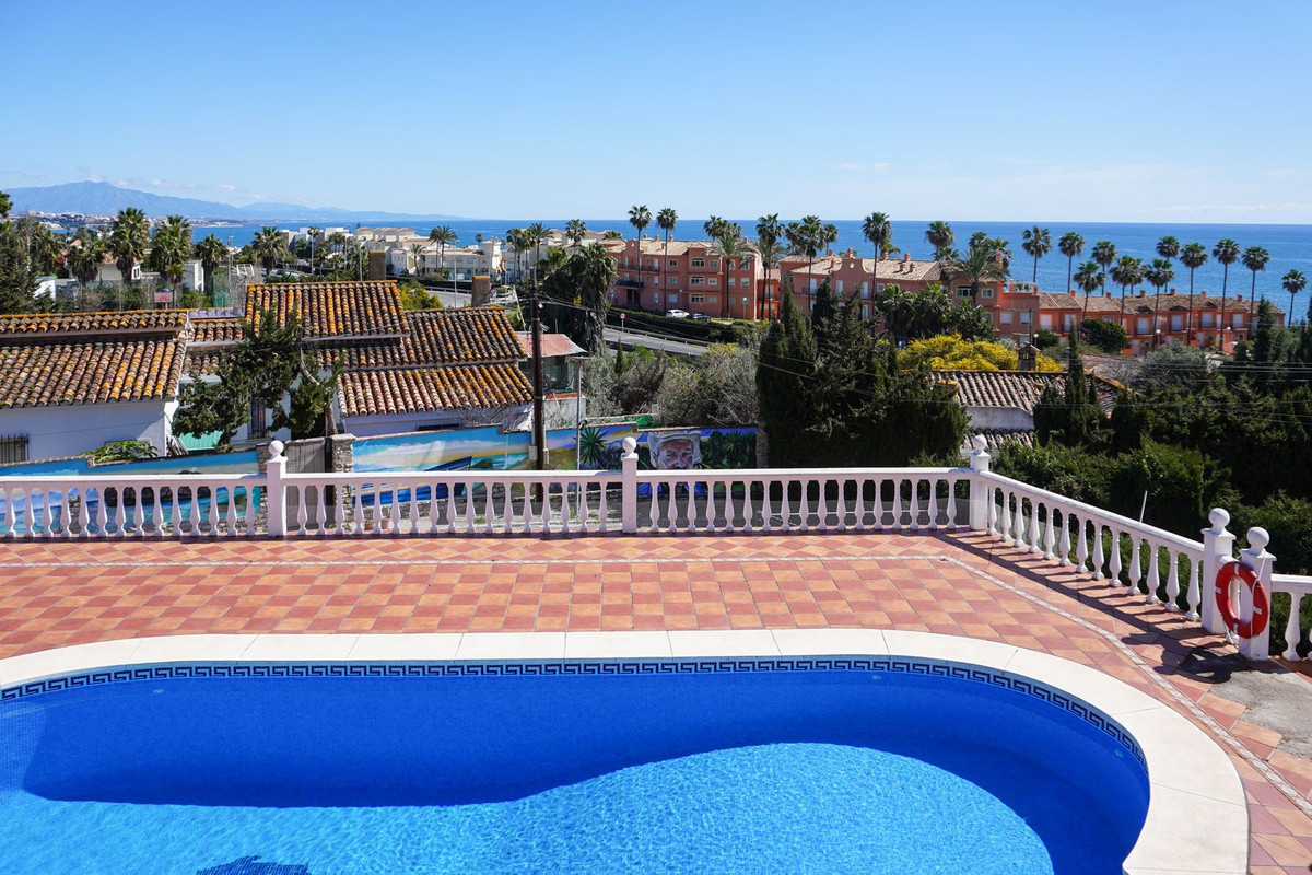 Huis te koop in Estepona | 4 slaapkamers H5327560