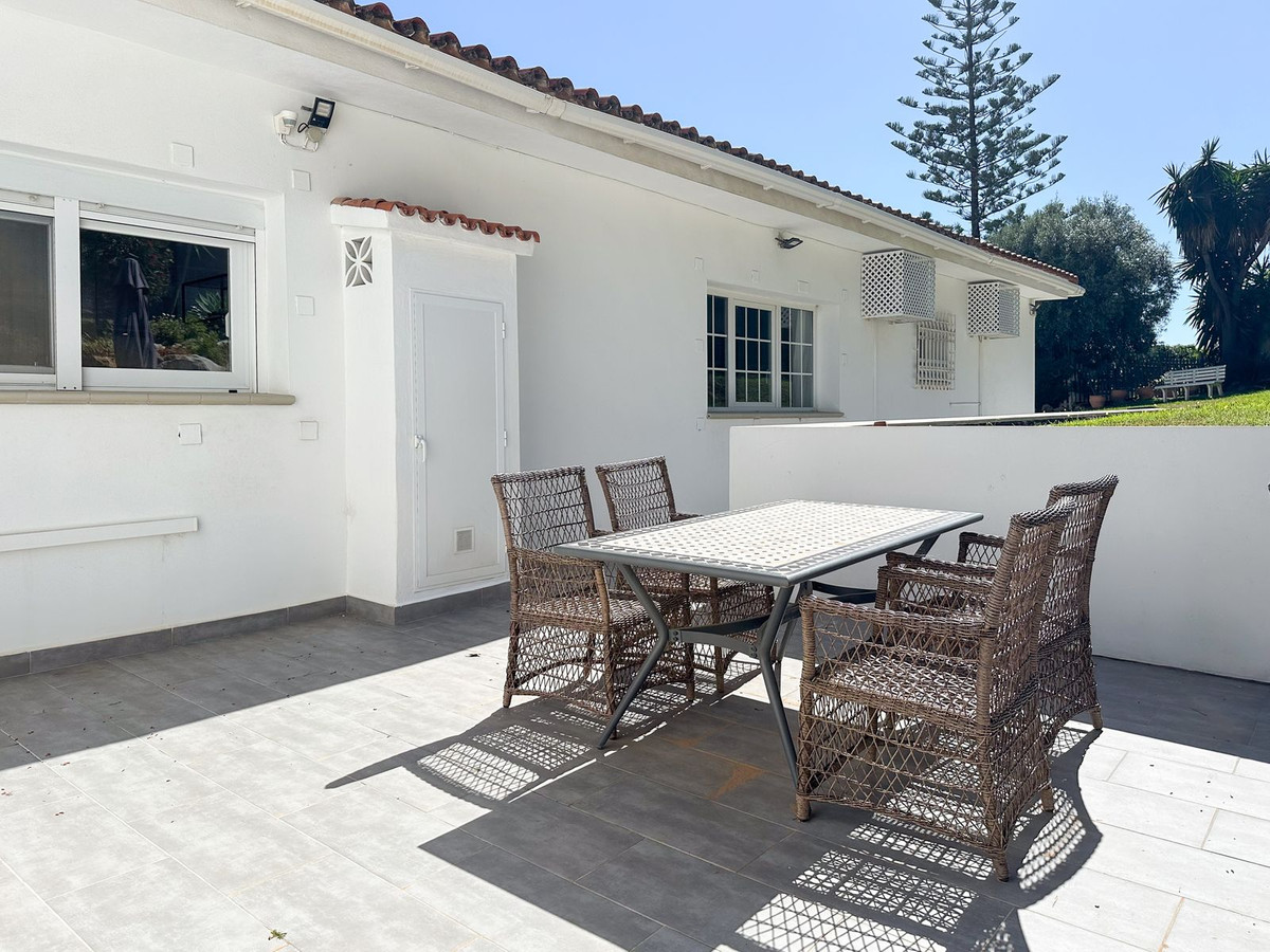 Huis te koop in Estepona | 4 slaapkamers H5327560